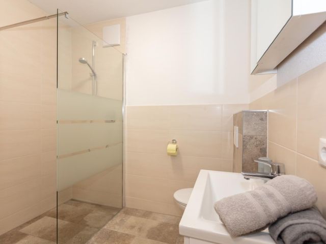 Ferienhaus mit 3 Ferienwohnungen